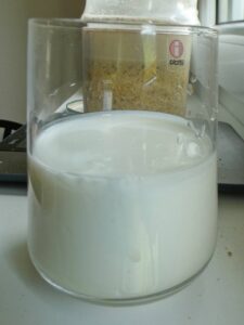300 Ml. kyslé mlieko    